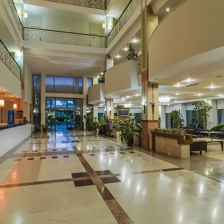 Greenwood 4*